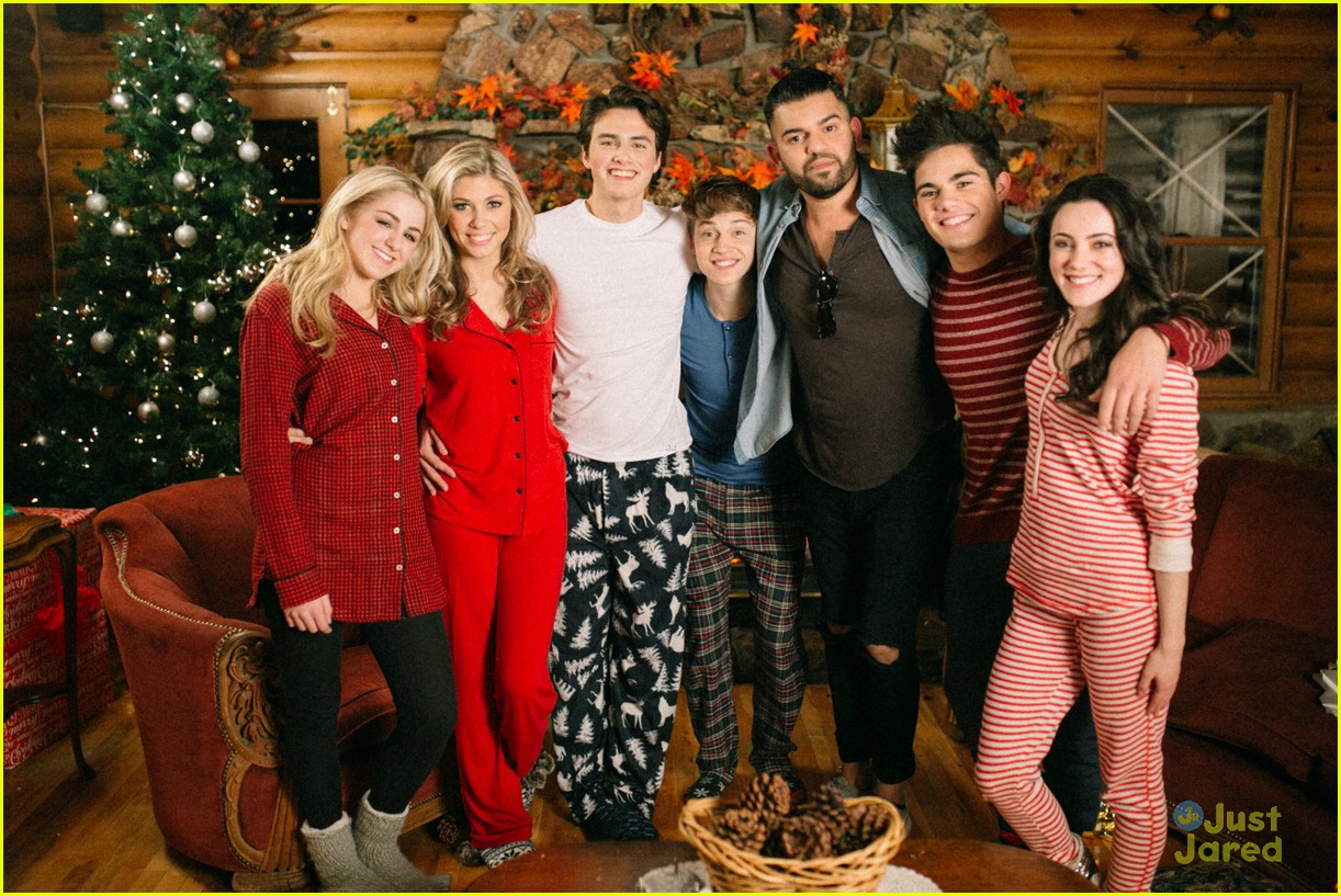 Wrapped Up For Christmas Forever In Your Mind Forever in Your Mind Treats Fans To New 'Wrapped Up For Christmas
