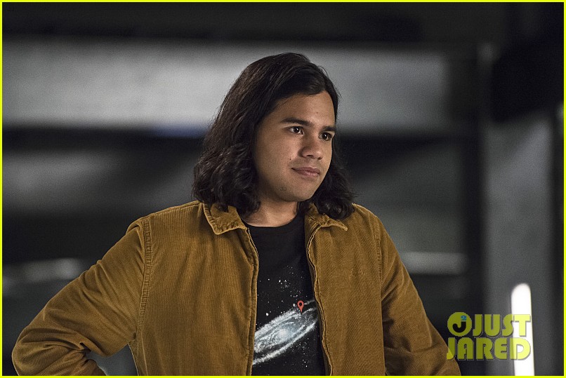 The Flash And Arrow Crossover Starts Tonight Photo 899839 Photo Gallery Just Jared Jr 8152