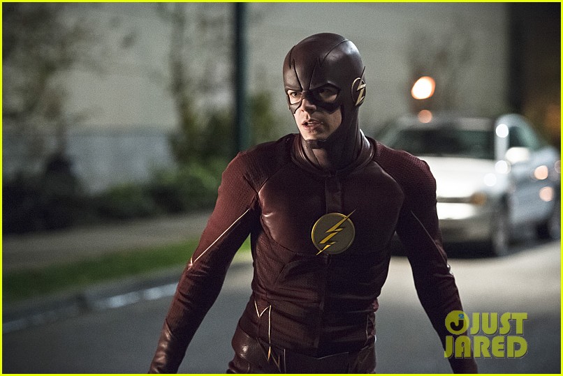 Full Sized Photo Of The Flash Arrow Crossover Legends Today Photos 17 The Flash And Arrow 6445