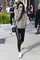khloe kardashian kendall jenner breakfast beverly hills 05