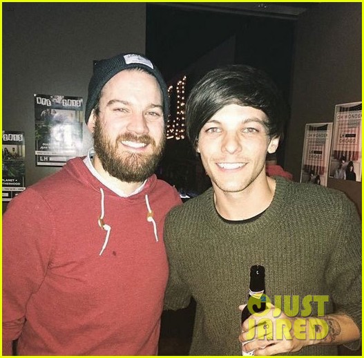 Did Louis Tomlinson Get a Tattoo on His Butt?: Photo 908384 | Danielle  Campbell, Louis Tomlinson, One Direction Pictures | Just Jared Jr.