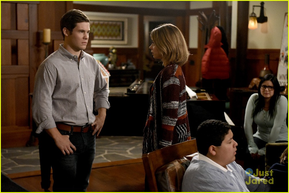 Full Sized Photo of andy invited family christmas haley modern family