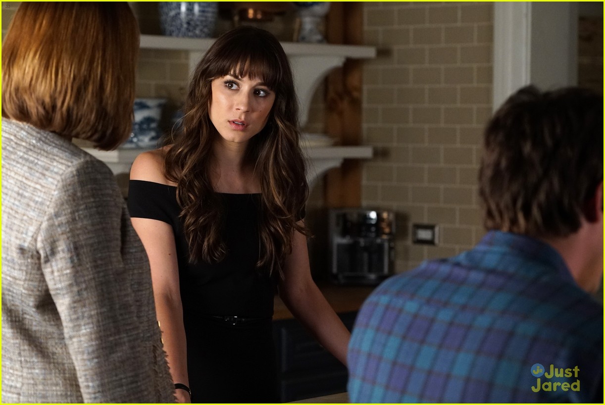 Get Your First Look At Hannas Fiance And Arias New Love Interest On Pretty Little Liars 4806