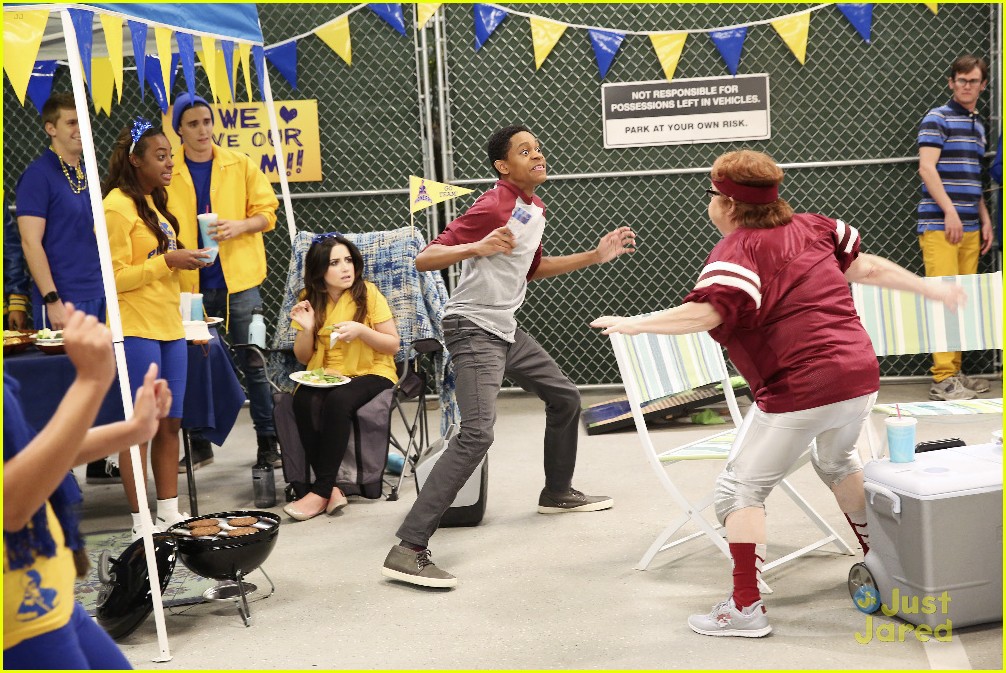 Full Sized Photo Of Lab Rats Tailgate Challenge Stills 08 Billy Unger Shows Off Team Spirit On 4300