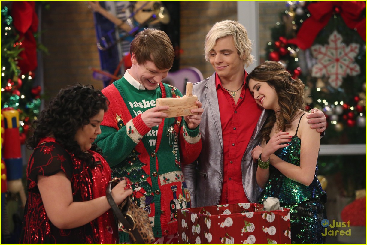 Full Sized Photo of radio disney family holiday sneak peek exclusive ...