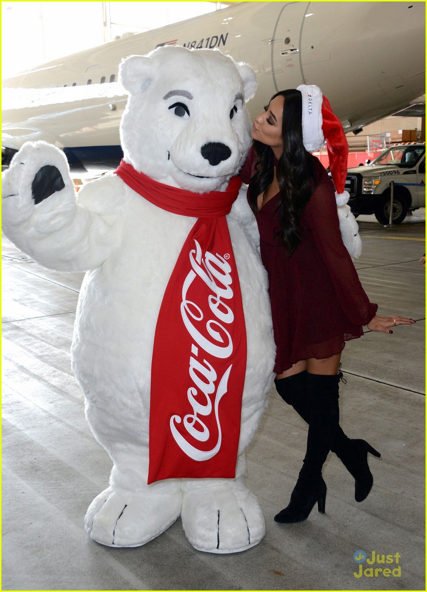 Full Sized Photo of shay mitchell rowan blanchard delta holiday hangar