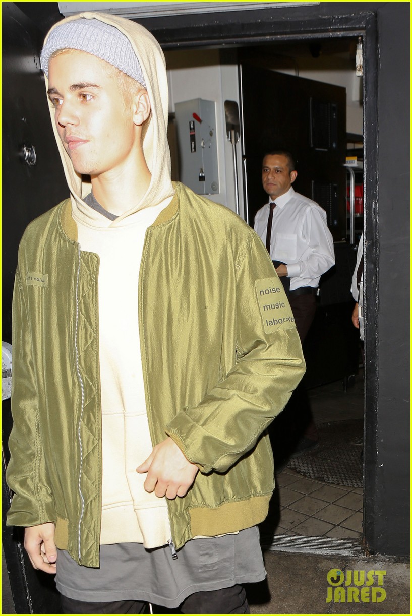 Full Sized Photo of justin bieber nice guy kourtney kardashian 34
