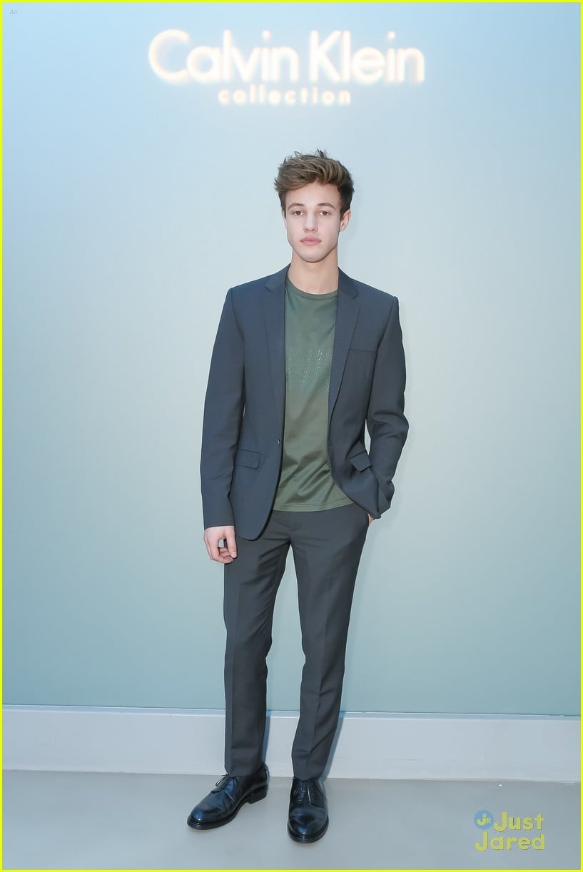 Full Sized Photo Of Cameron Dallas Ck Show Milan Fashion Week 01