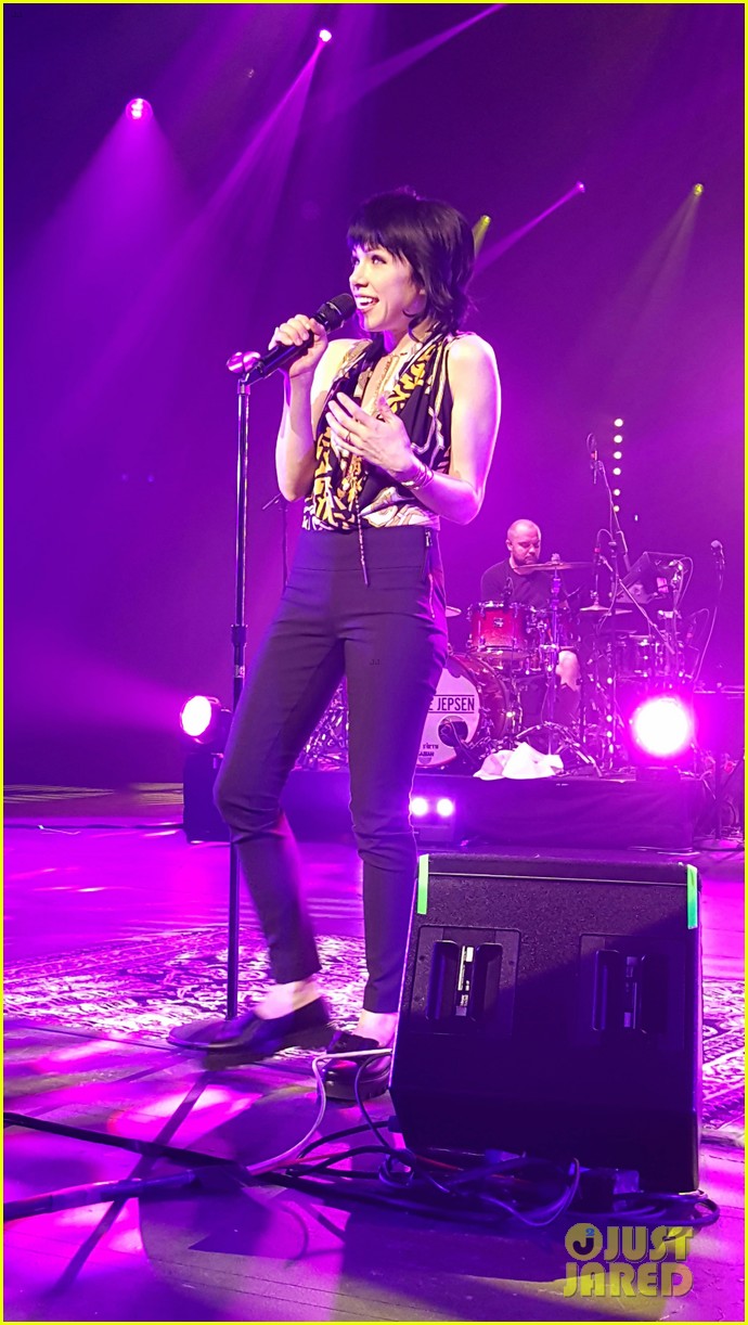 Carly Rae Jepsen Talks Prepping for Playing Frenchy in 'Grease Live