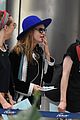 cara and st vincent travel with suki waterhouse 02