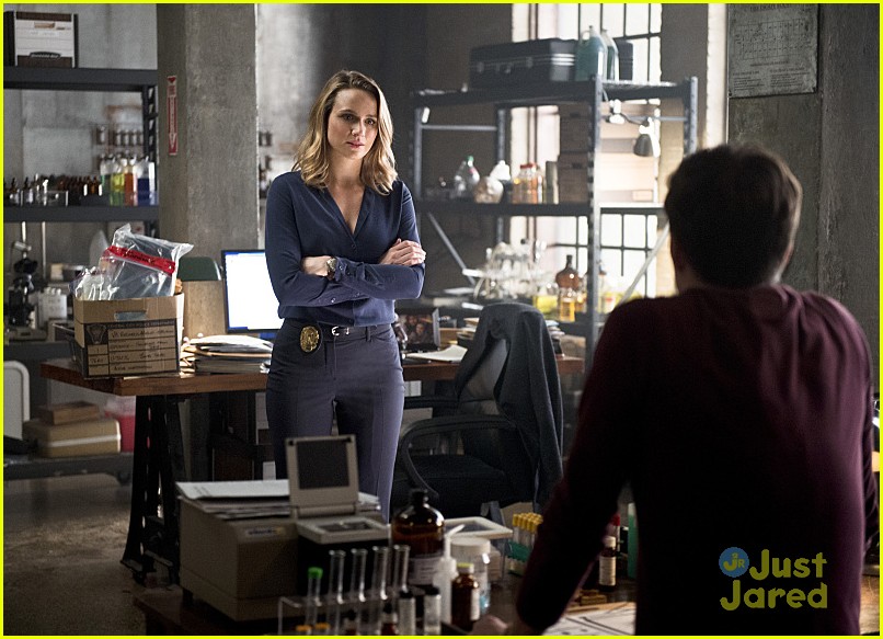 The Reverse Flash is Back on Tonight's 'The Flash' | Photo 919762 ...