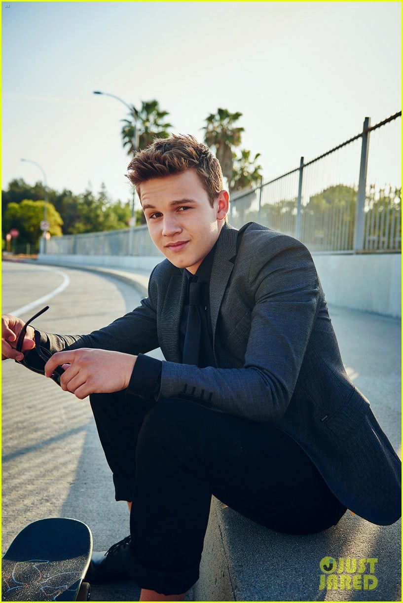 gavin macintosh interview the fosters connor jude 02