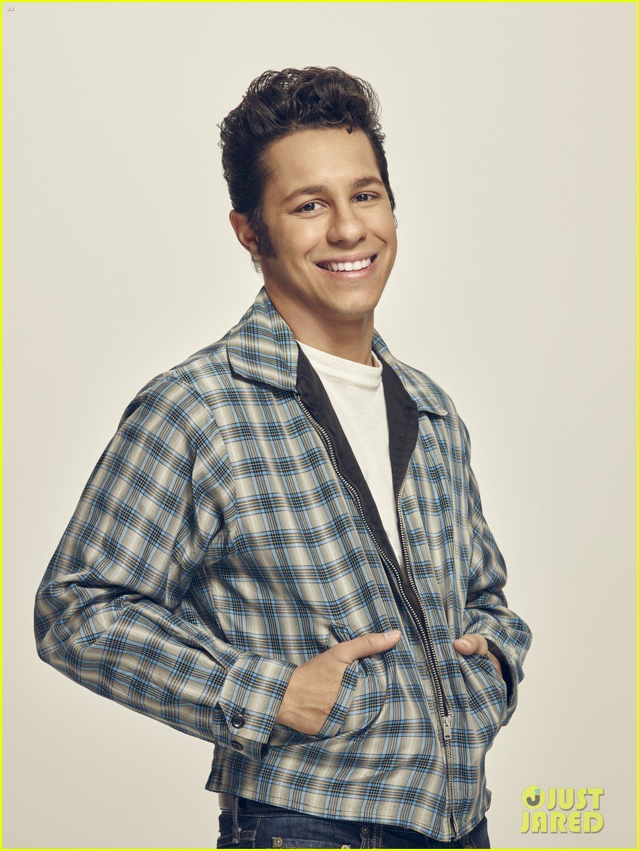 grease live tbird exclusive video 02