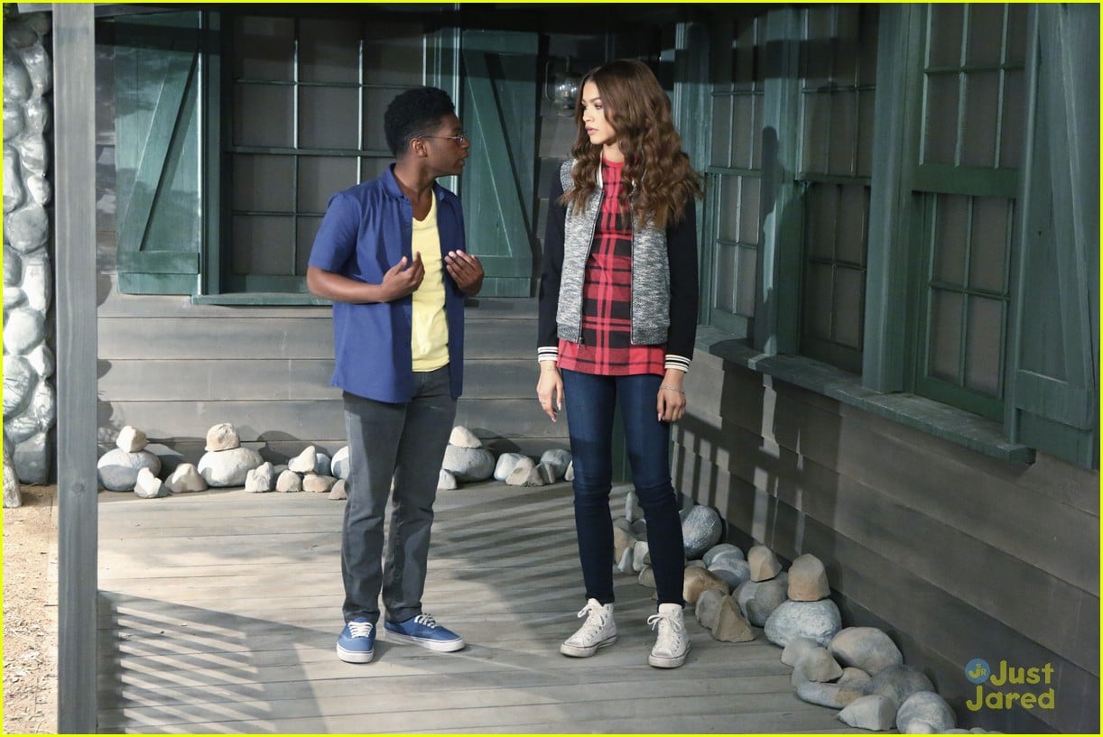 Is This The End For K.C. & Brett? Find Out On Tonight's 'K.C