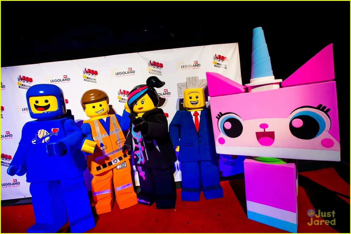 Joey Bragg & Isabela Moner Kick Off Legoland's LEGO Movie 4D Premiere ...