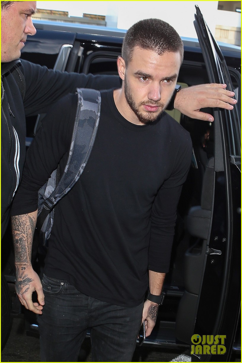 Liam Payne Shaves Hair; Shows Off Buzzcut at LAX | Photo 915697 - Photo ...