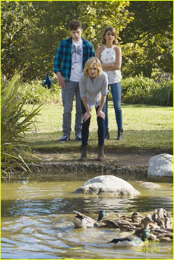Full Sized Photo of modern family park spread wings stills 13 Luke