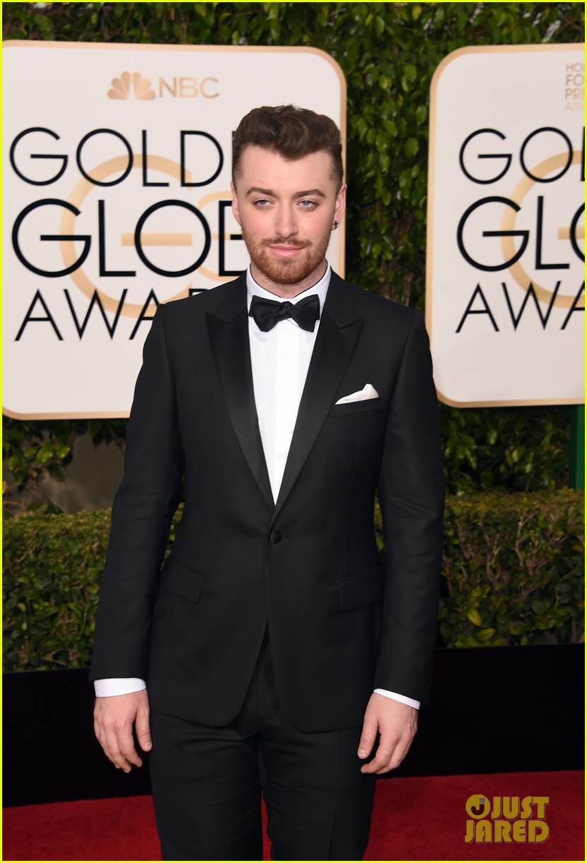 Sam Smith Suits Up For Golden Globes 2016 Photo 913384 Photo