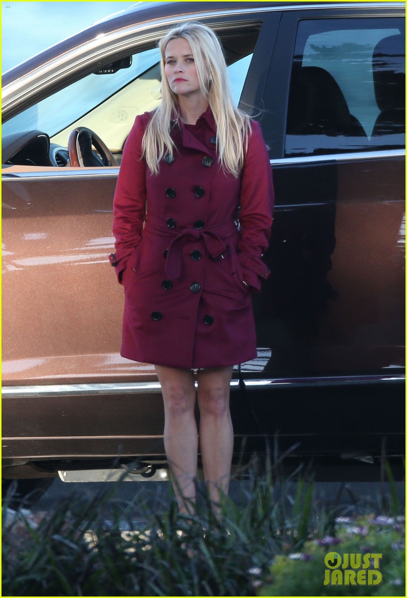 TV Series Big Little Lies Reese Witherspoon Red Trench Coat