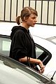 taylor swift selena gomez hit the gym for monday morning workout 10