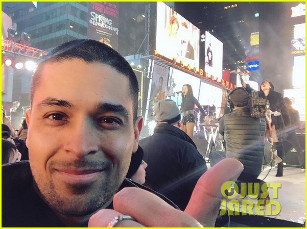 wilmer valderrama supports demi lovato on new years eve 03