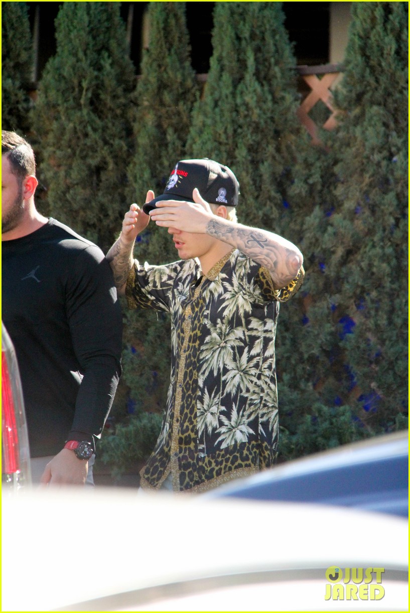 Justin Bieber's Dad Just Got Engaged - Watch The Proposal! | Photo ...