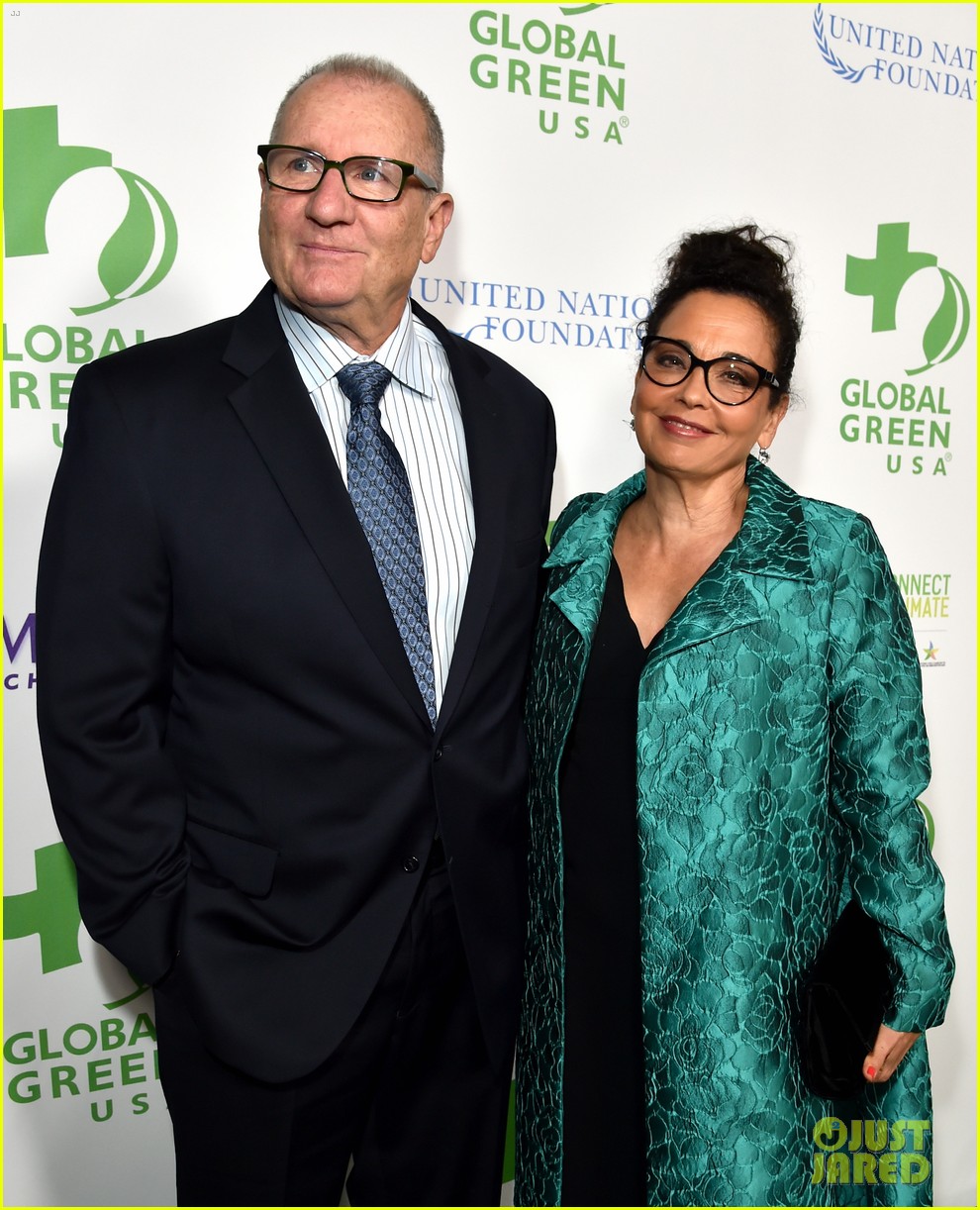 charlie puth justin baldoni global green pre oscars party 21