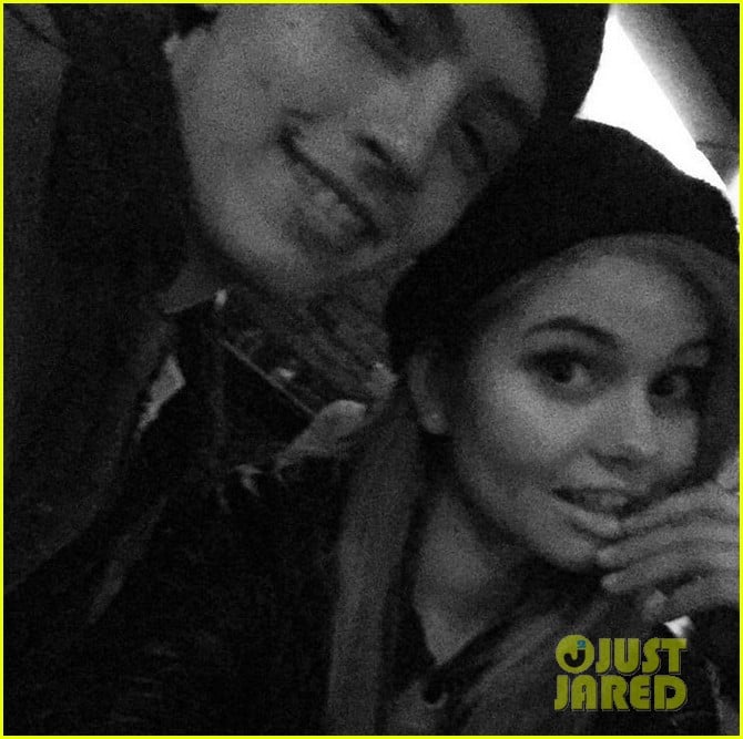 Full Sized Photo Of Debby Ryan Cole Sprouse Reunite 01 Debby Ryan Reunites With Suite Life