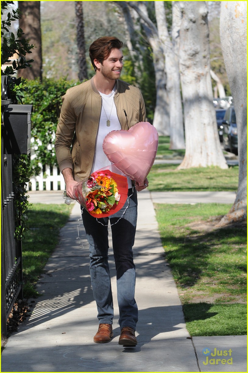 Pierson Fode Wishes ExGirlfriend Victoria Justice a Happy Birthday