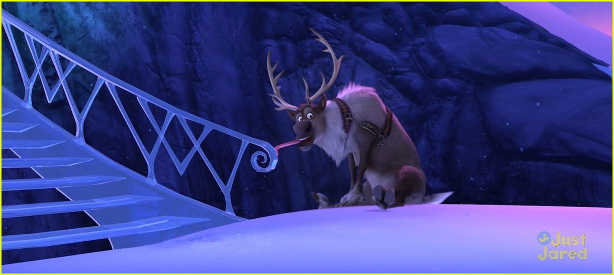 Full Sized Photo of frozen premieres tonight disney channel 35