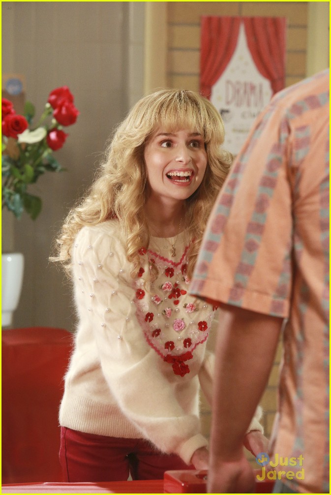 Full Sized Photo of the goldbergs lainey loves lionel stills 13 Barry Pulls Out All The Stops