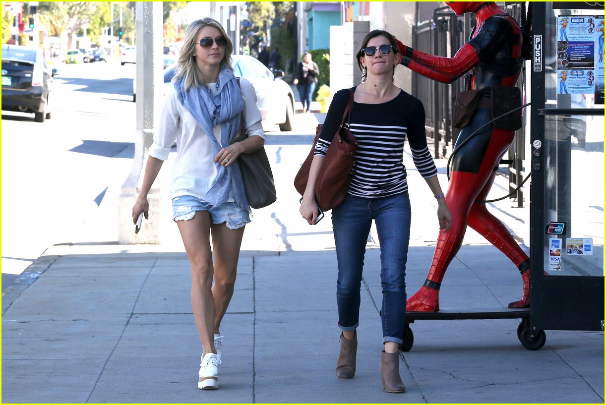 Full Sized Photo of julianne hough shares shower singing essentials 09