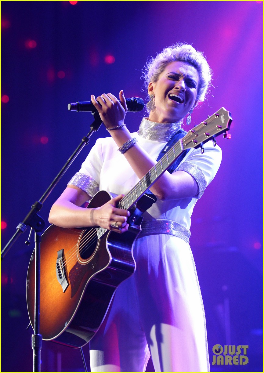 Tori Kelly & James Bay Hit Up Clive Davis' Grammys Party Before the Big