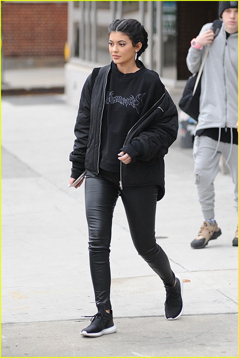 Kylie Wears Adidas Shoes Just Hours After Puma Deal Announcement: Photo 930838 | Kanye West, Kylie Pictures | Just Jared Jr.
