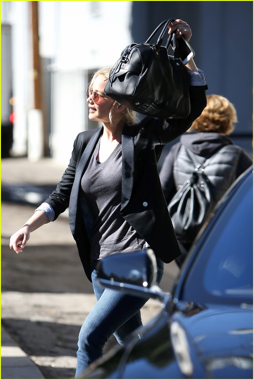 Jennifer Lawrence Has Mezmerized Jane Fonda Photo 923771 Photo Gallery Just Jared Jr