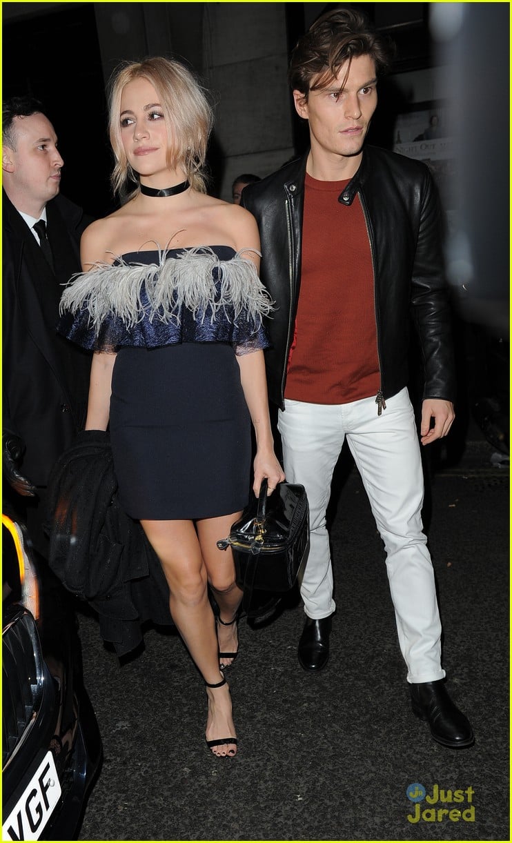 Pixie Lott & Oliver Cheshire Hit InStyle's EE Rising Star Party with ...