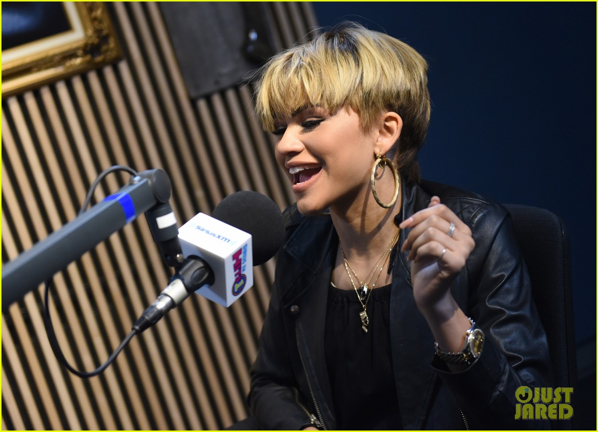 Full Sized Photo of zendaya sirius xm interview chris brown 12