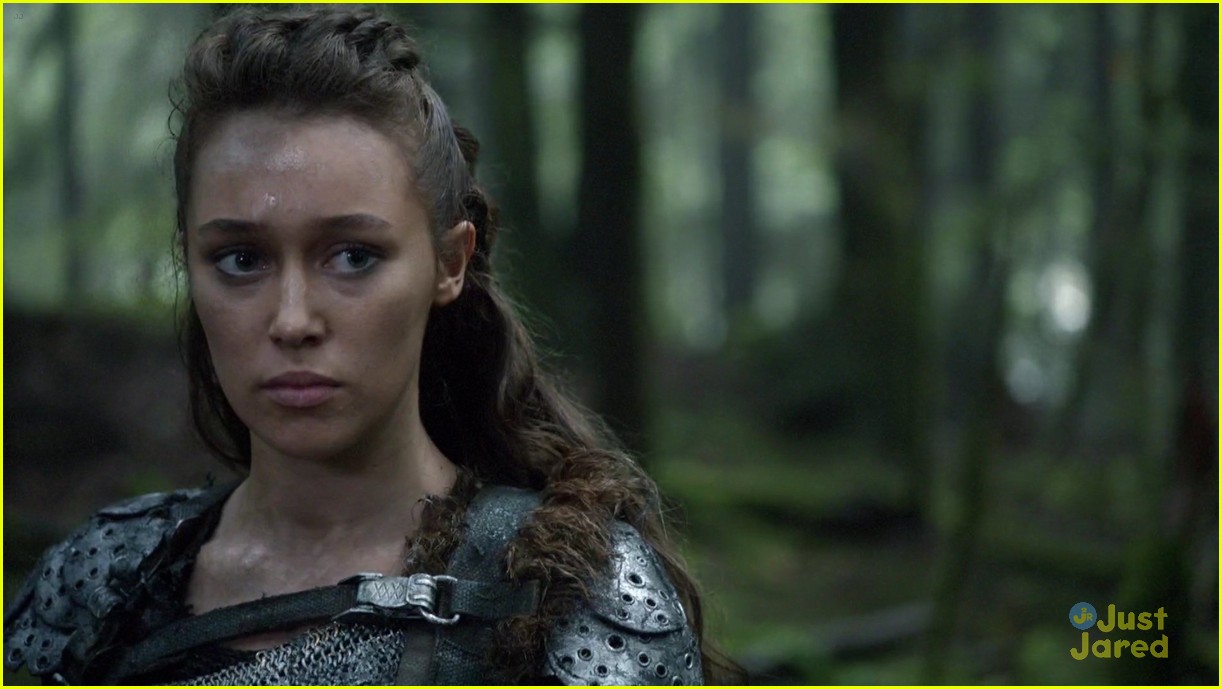 ‘The 100’ Spoilers: Showrunner Reflects on [SPOILER]’s Death | Photo