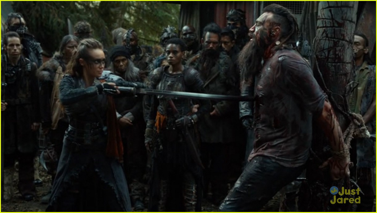 Full Sized Photo of lexa dead the 100 recap spoilers 07 | ‘The 100