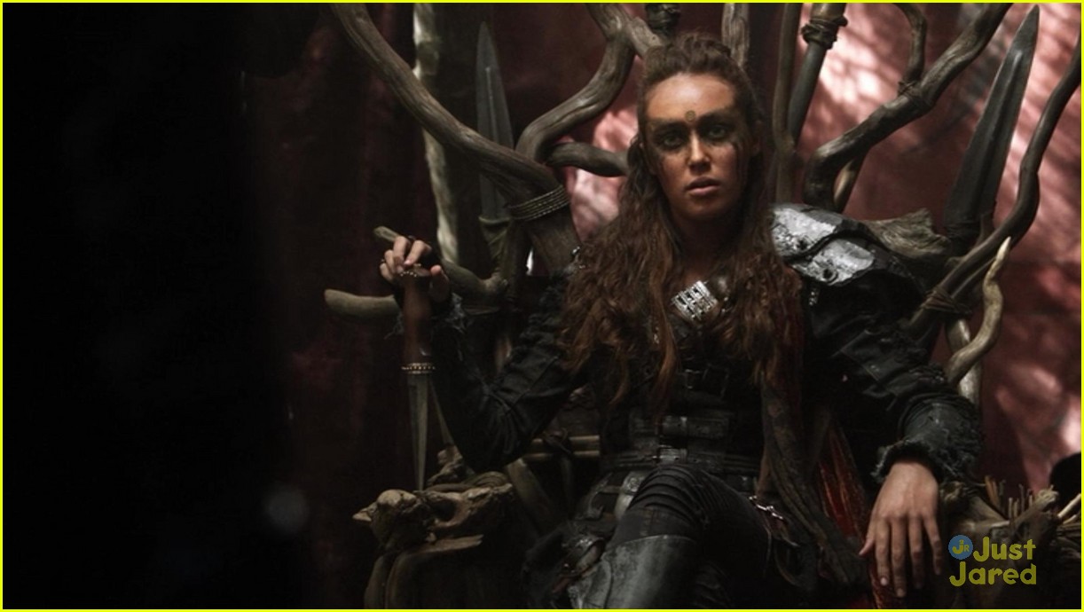 Full Sized Photo of lexa dead the 100 recap spoilers 08 | ‘The 100