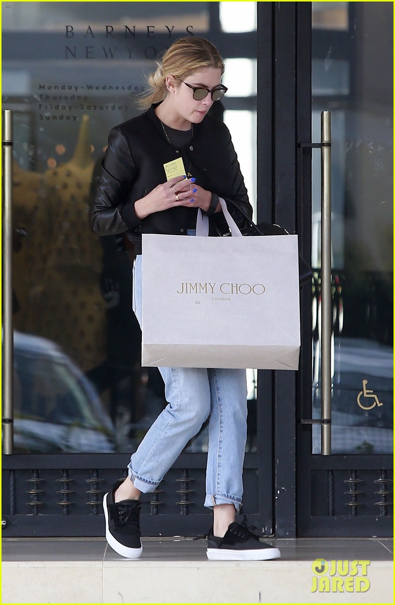 Full Sized Photo of ashley benson shopping weekend barneys 03 | Ashley