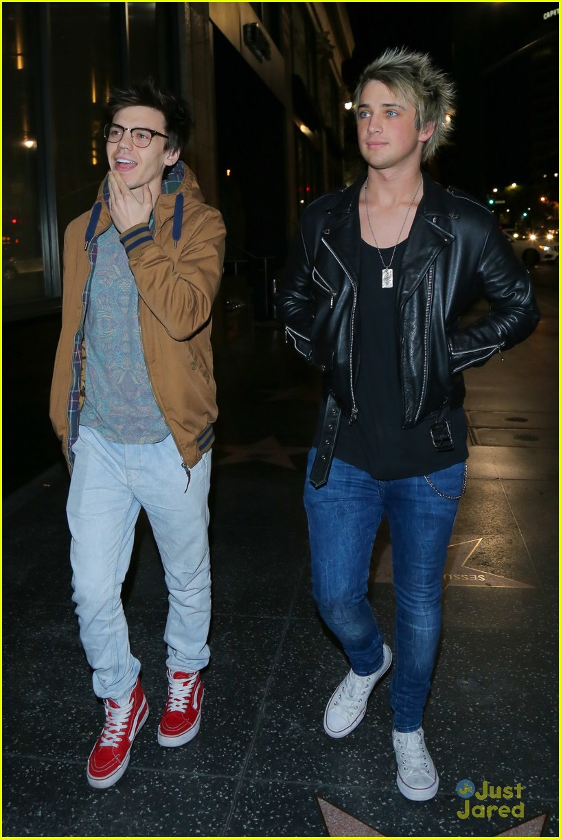 MacKenzie Bourg & Dalton Rapattoni Dine Out Together Ahead of 'American ...