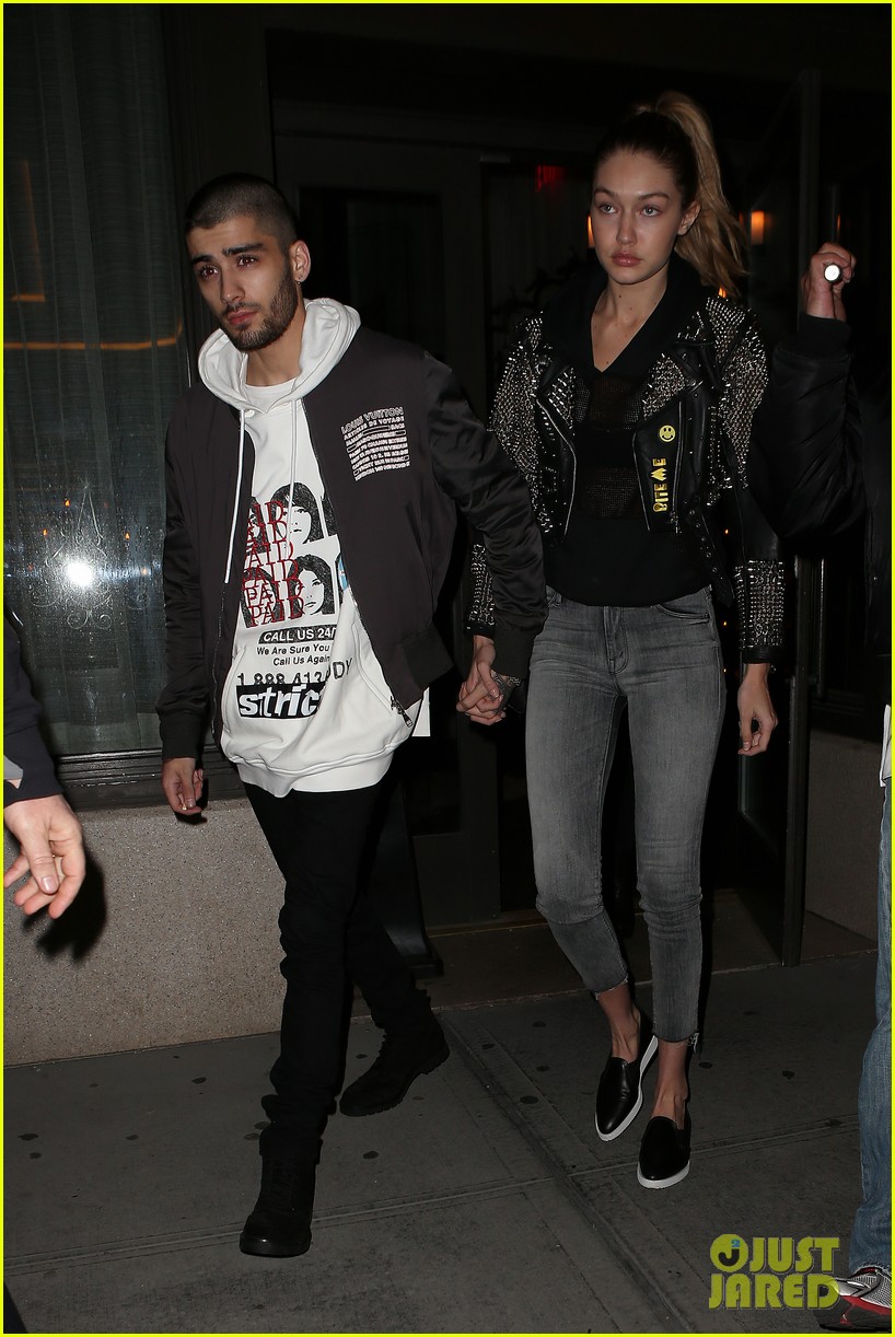 Zayn Malik Spends Saturday Night With Gigi Hadid Photo 947413 Photo Gallery Just Jared Jr 