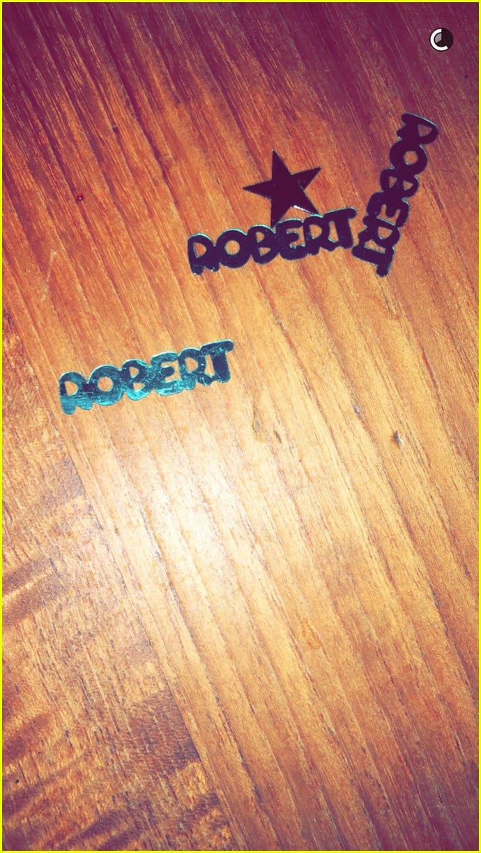 Kendall & Kylie Jenner Celebrate Rob Kardashian&rsquo;s Birthday With Family