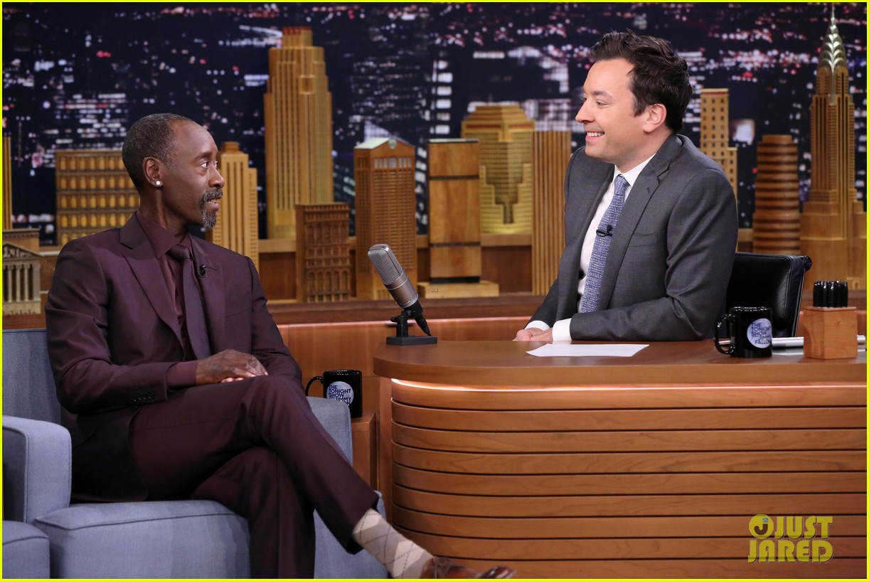 saoirse ronan and don cheadle play catchphrase tonight show 01