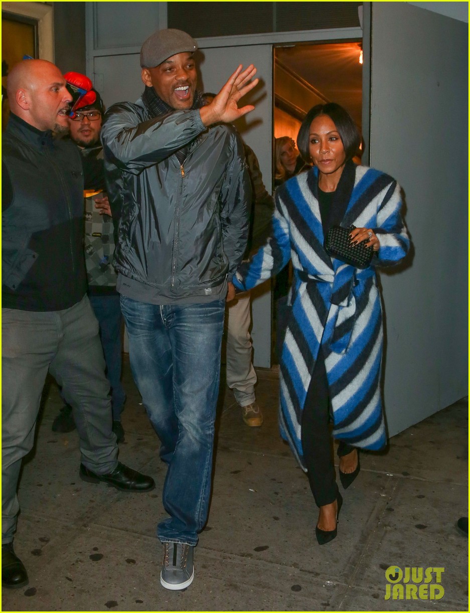 Willow Smith & Her Parents Pay a Visit to Broadway! | Photo 941790 ...
