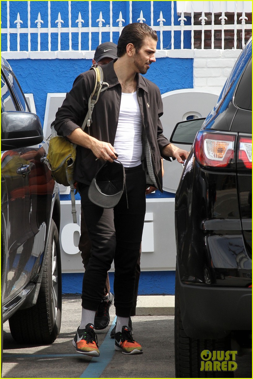 Full Sized Photo of witney carson artem chigvintsev dwts rehearsals 08