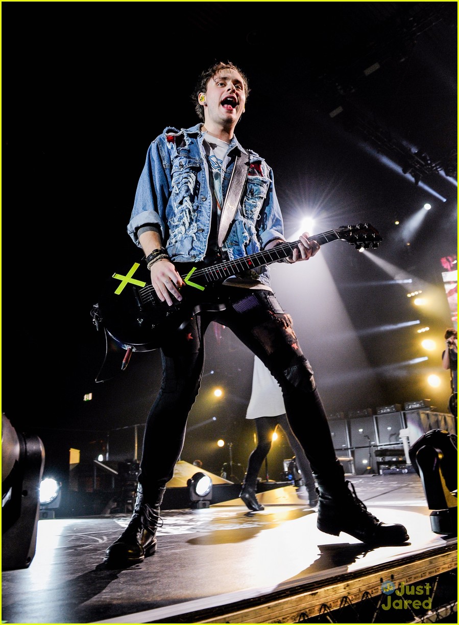 Full Sized Photo Of 5 Seconds Summer Birmingham Show Concert Pics 55