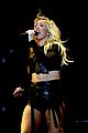 ellie goulding sings when doves cry for prince at coachella 02
