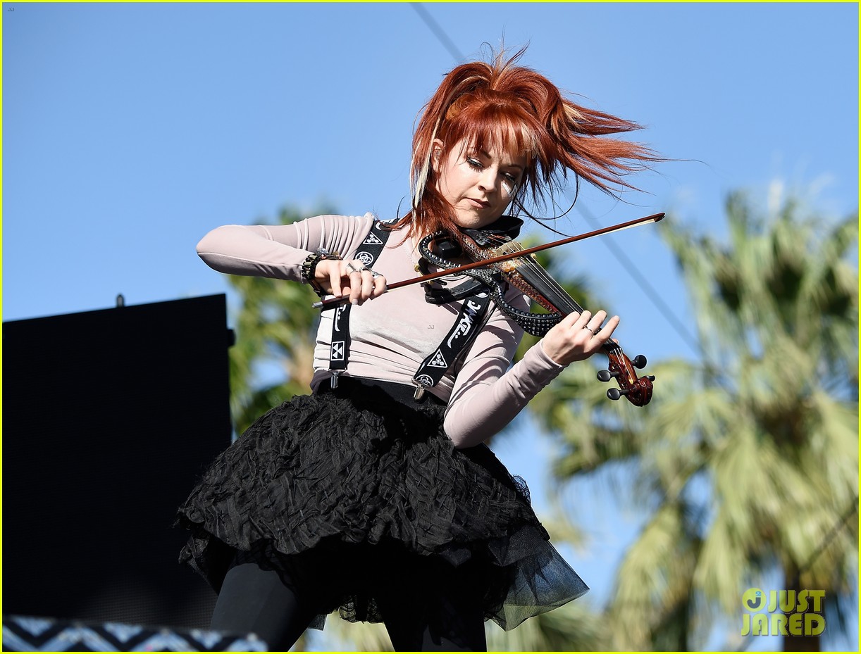 Линдси стирлинг клипы. Lindsey Stirling. Линдсей Стирлинг 2020. Линдси Стирлинг 2021. Линдси Стирлинг 2022.